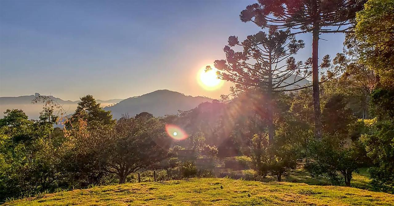 Hospedaria Vida na Roça Sao Bento do Sapucai Bagian luar foto