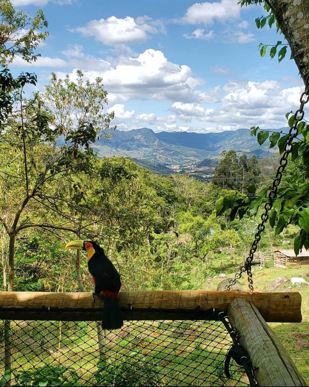 Hospedaria Vida na Roça Sao Bento do Sapucai Bagian luar foto